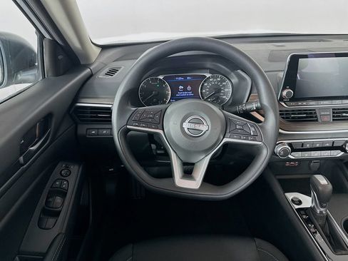 New 2026 Nissan Altima 2.5 SV AWD/4WD image 28