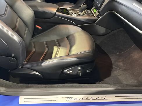 Used 2018 Maserati GranTurismo Sport RWD image 24