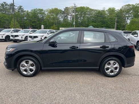 Used 2025 Honda HR-V LX image 2