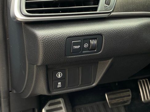 Used 2022 Honda Accord Sport image 12
