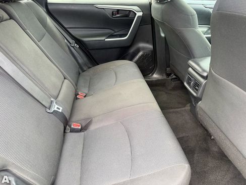 Used 2024 Toyota RAV4 LE FWD image 27