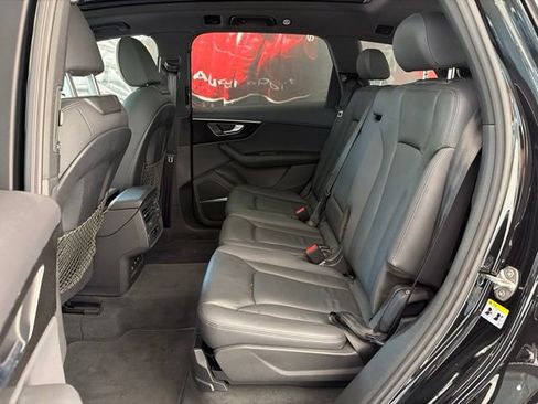 Used 2023 Audi Q7 2.0T Premium Plus w/ Premium Plus Package AWD/4WD image 12
