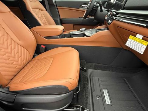 New 2026 Kia Sportage X-Line AWD/4WD image 4