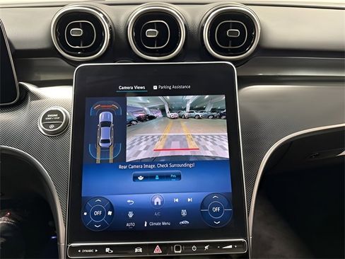 Used 2025 Mercedes-Benz C 300 4MATIC Sedan image 23