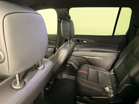 Used 2026 Chevrolet Traverse RS w/ LPO, Floor Liner Package image 39