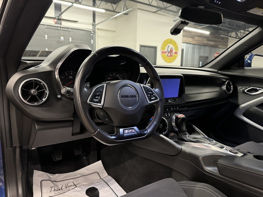 Used 2019 Chevrolet Camaro SS RWD image 24