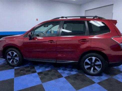 Used 2018 Subaru Forester 2.5i Premium image 6