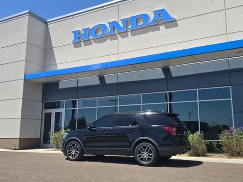 Used 2017 Ford Explorer Sport AWD/4WD image 20