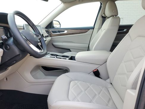 New 2026 Volkswagen Atlas SE FWD image 15