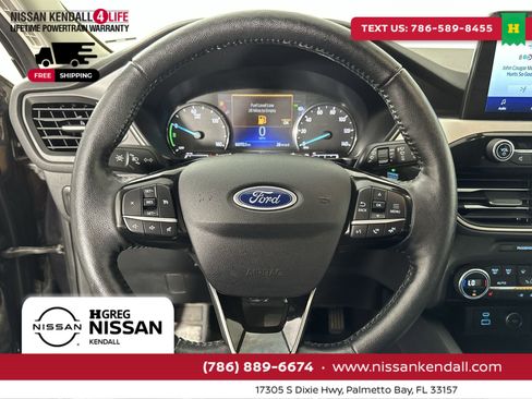 Used 2021 Ford Escape SE w/ Cold Weather Package image 18