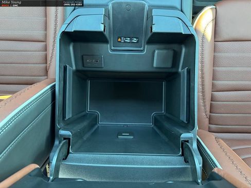New 2026 GMC Sierra 2500 Denali Ultimate AWD/4WD image 19