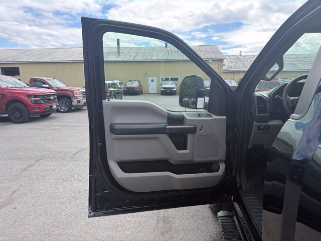 Used 2022 Ford F350 XL w/ Power Equipment Group AWD/4WD image 19