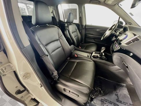 Used 2017 Honda Ridgeline RTL-E image 30