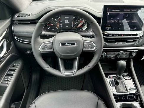 New 2026 Jeep Compass Latitude w/ Quick Order Package 29K image 11