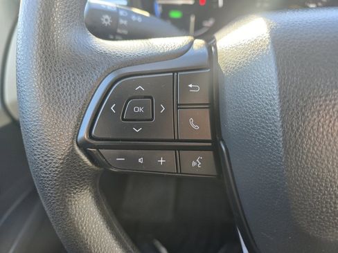 Used 2024 Toyota Sienna LE image 20