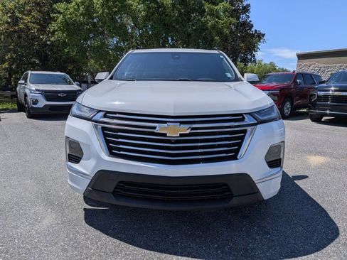 Certified 2023 Chevrolet Traverse Premier FWD image 7