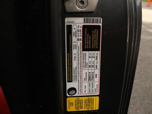 Used 2018 BMW M4 Convertible RWD image 33