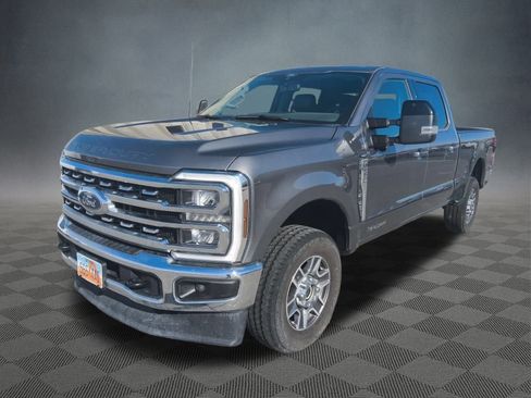 Used 2024 Ford F250 Lariat image 4