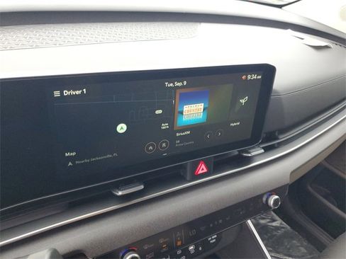 New 2026 Kia Carnival EX image 15