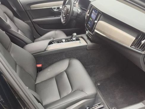 Used 2023 Volvo S90 B6 Plus AWD/4WD image 12