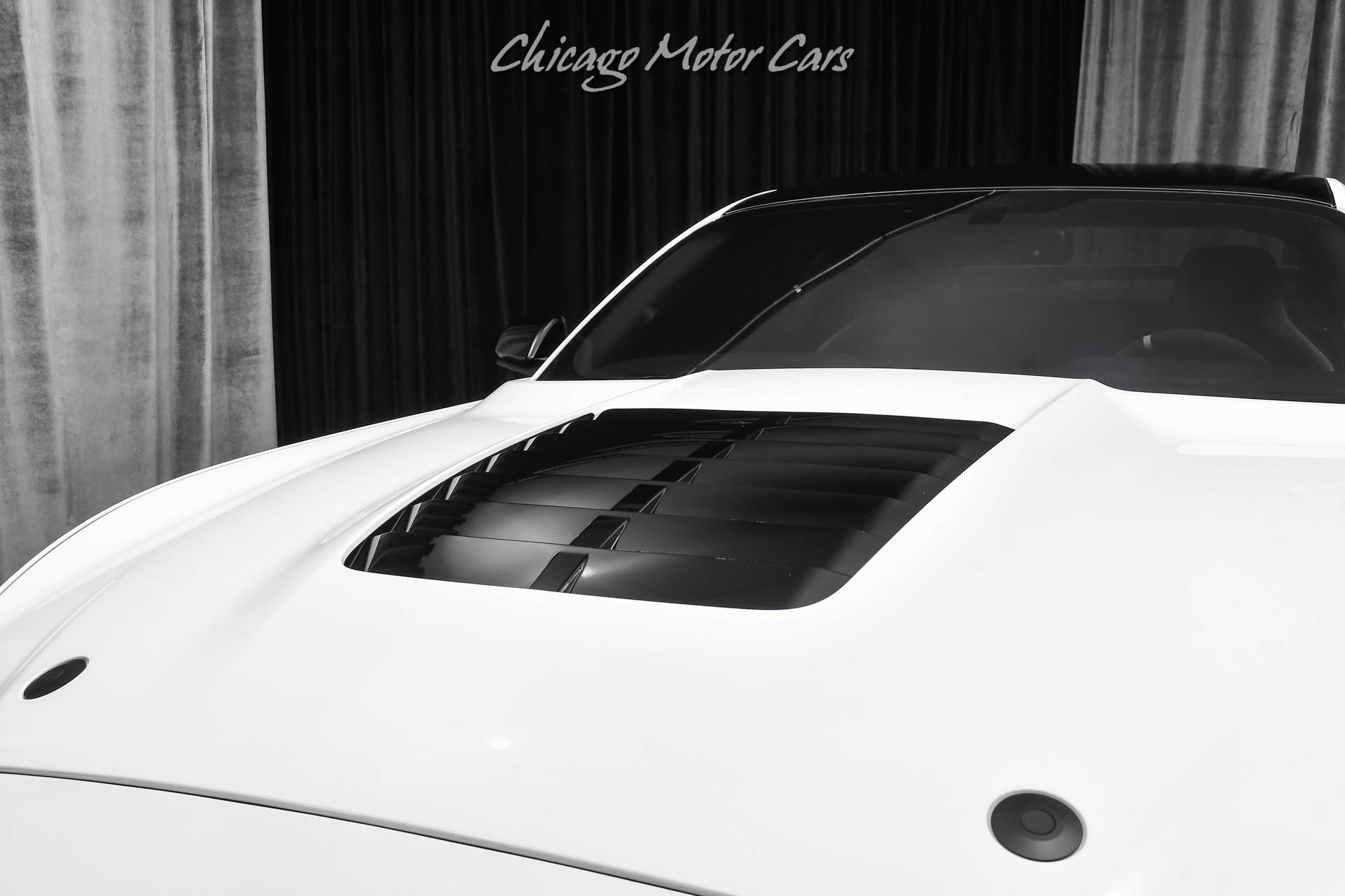 Used 2022 Ford Mustang Shelby GT500 w/ Carbon Fiber Track Pack RWD image 43
