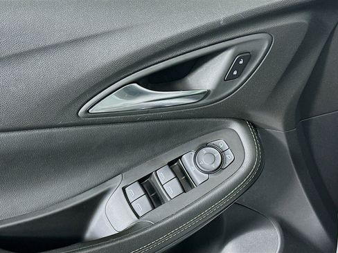 Used 2025 Buick Encore GX Preferred image 15