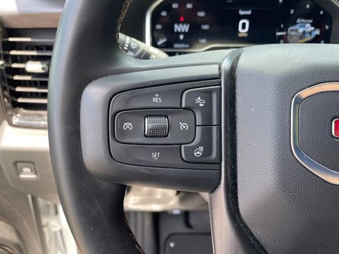 Used 2024 GMC Sierra 2500 AT4 w/ AT4 Premium Plus Package AWD/4WD image 18