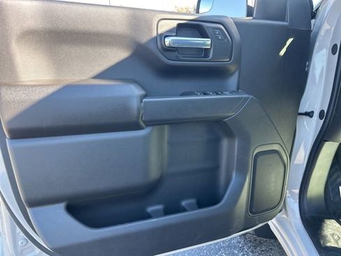 New 2026 Chevrolet Silverado 1500 Custom Trail Boss w/ LPO, Dark Essentials Package image 11