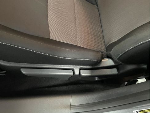 Used 2025 Nissan Sentra SV w/ All-Weather Package FWD image 22