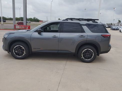 New 2026 Nissan Pathfinder Rock Creek AWD/4WD image 3