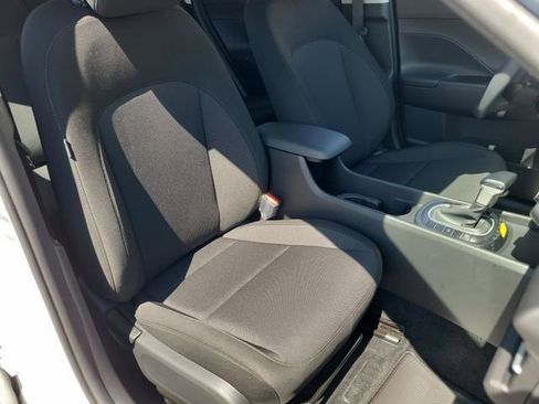 New 2026 Hyundai Kona SE FWD image 20
