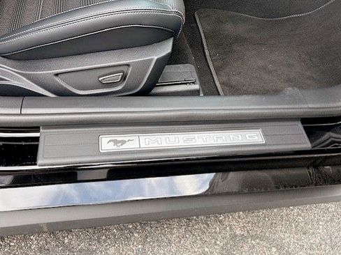 Used 2024 Ford Mustang GT Premium image 26