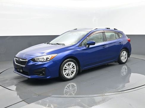 Used 2017 Subaru Impreza 2.0i Premium image 1