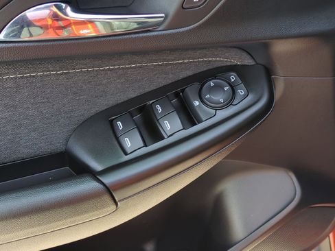 Used 2023 Chevrolet TrailBlazer ACTIV image 11