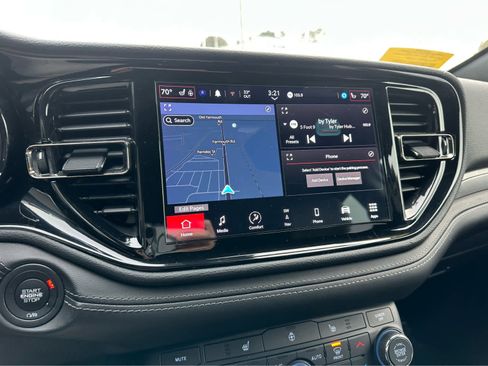 Used 2022 Dodge Durango GT image 18