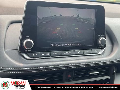 Used 2022 Nissan Rogue S FWD image 20