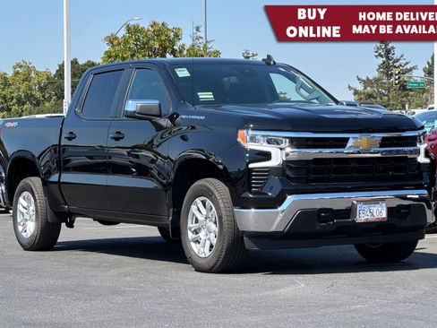 Used 2025 Chevrolet Silverado 1500 LT image 1