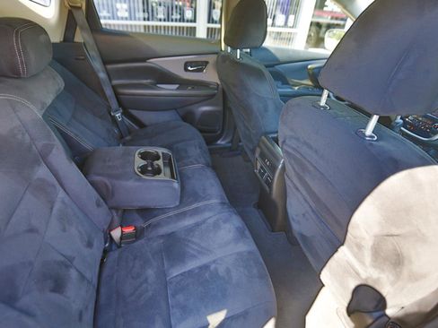 Used 2022 Nissan Murano S image 17