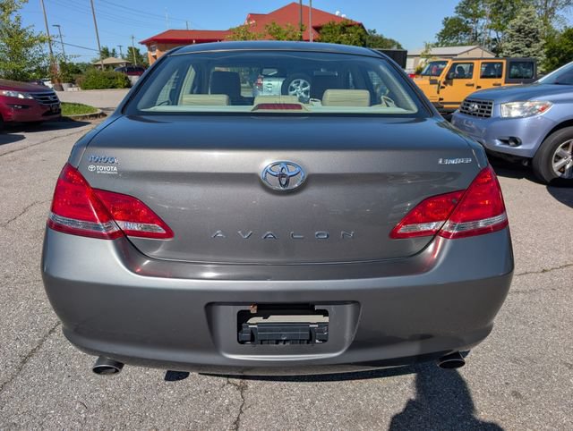 Used 2006 Toyota Avalon Limited FWD image 5