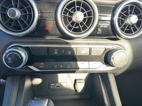 Used 2022 Nissan Sentra SV image 20