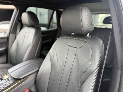 Used 2017 BMW X5 xDrive40e AWD/4WD image 17