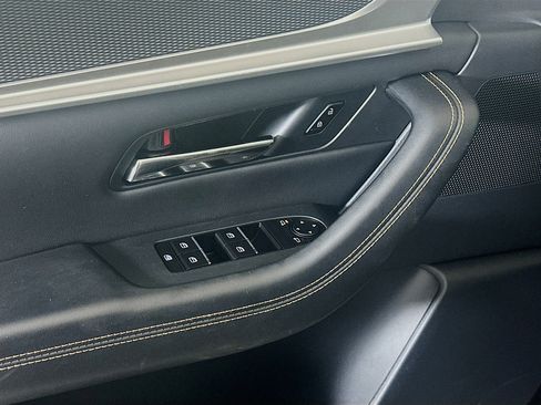 Used 2024 MAZDA CX-90 Plug-In Hybrid w/ Preferred image 15