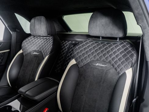 Used 2022 Bentley Bentayga Speed image 33