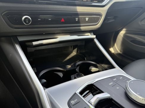 Used 2024 BMW 430i xDrive Coupe w/ Premium Package image 18