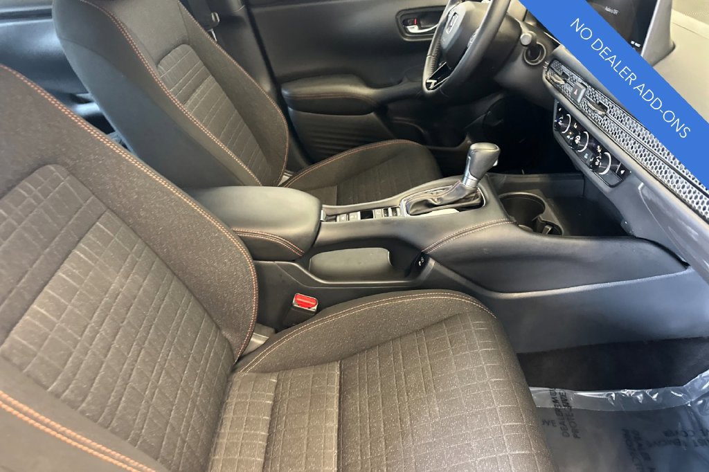 Certified 2025 Honda HR-V Sport image 17