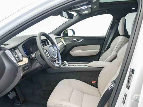 New 2026 Volvo XC60 T8 Plus w/ Climate Package PRO AWD/4WD image 19