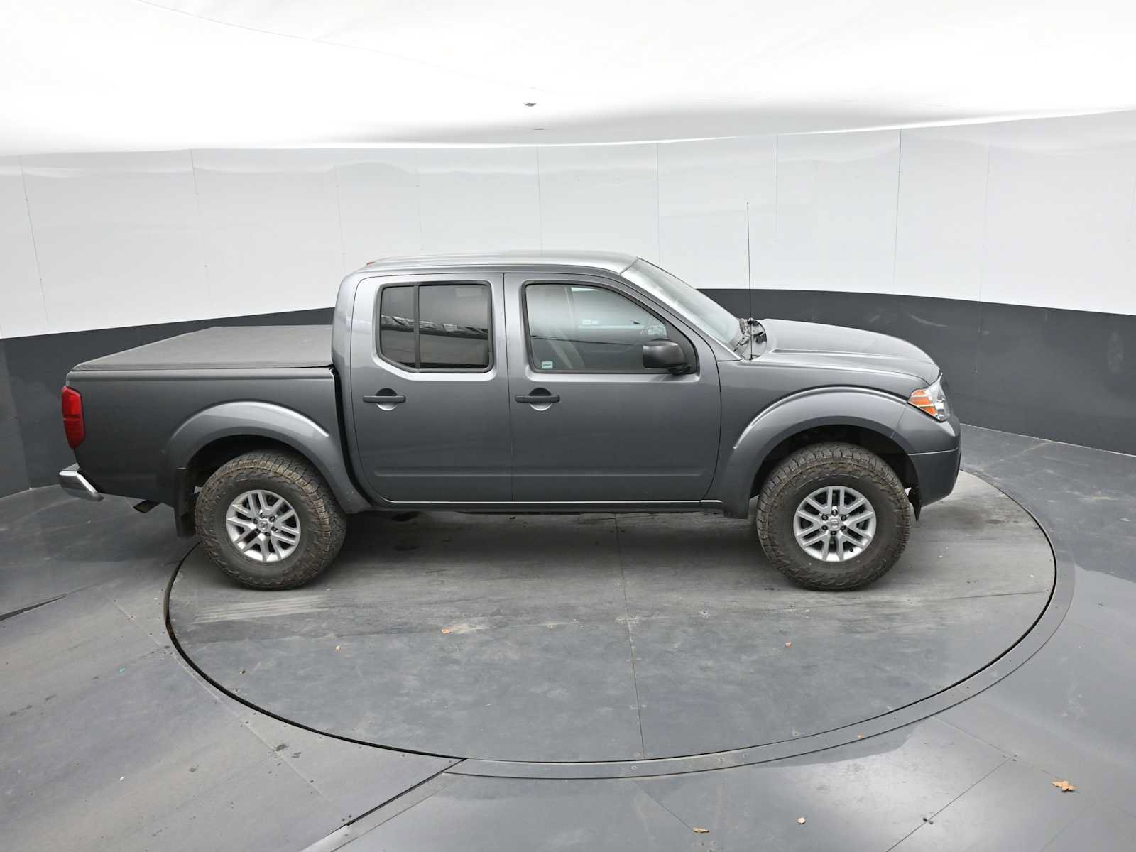 Used 2021 Nissan Frontier SV AWD/4WD image 19