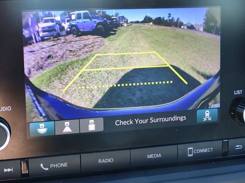 Used 2024 Honda Accord EX image 31