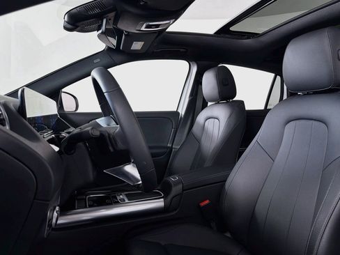 Certified 2026 Mercedes-Benz GLA 250 image 18