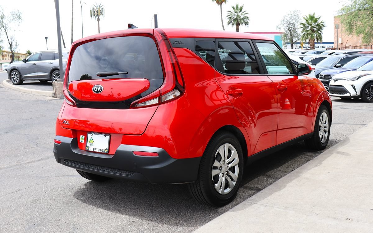 Used 2020 Kia Soul LX FWD image 13